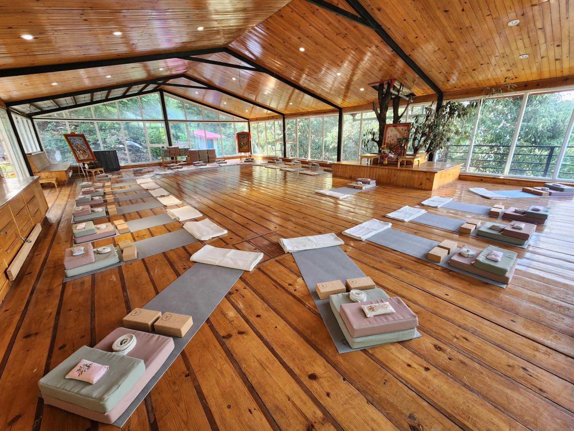 Dunagiri Retreat Dwarahat Luaran gambar