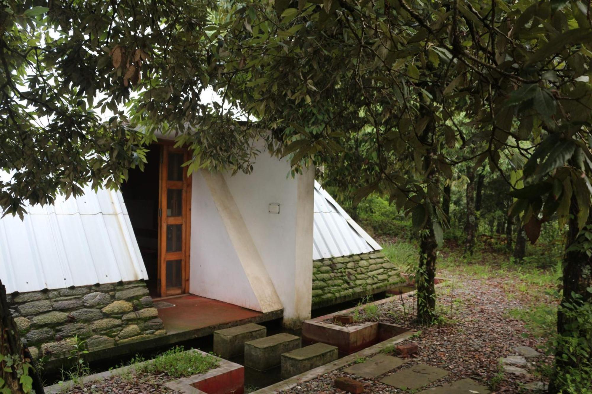 Dunagiri Retreat Dwarahat Luaran gambar