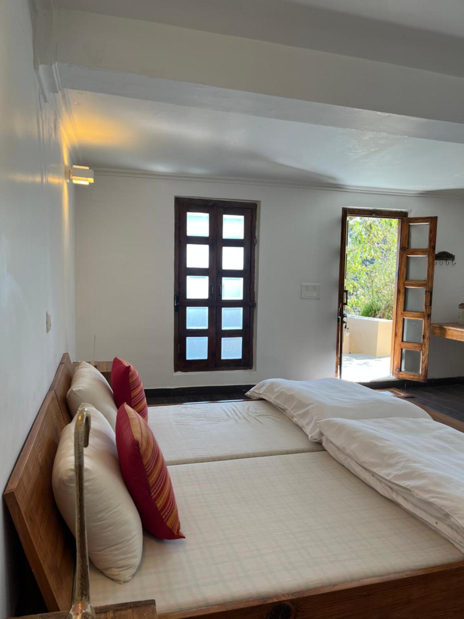 Dunagiri Retreat Dwarahat Luaran gambar